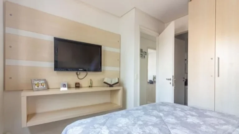 Imagem Descubra um novo estilo de vida em um apartamento de 67 m2 na Rua Francisco Pedro do Amaral, com uma...