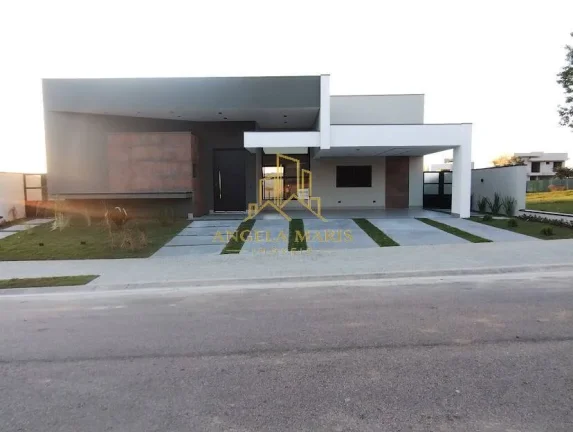 Imagem Casa Térrea, 4 Dormitórios (sendo 4 suítes), Condomínio Colinas Paratehy