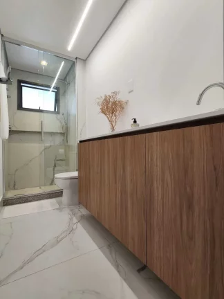 Imagem Apartamento alto padrão com 3 dormitórios sendo 1 suíte e 2 vagas em Joinville/SC