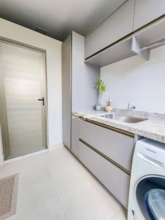 Imagem Belíssima casa no Golf 17 à venda com 5 Dormitórios 5 Suítes 511 m² - Riviera de São Lourenço - Bertioga SP
