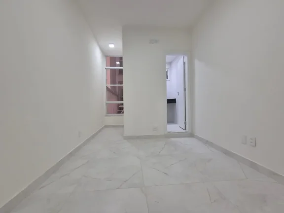 Imagem Apartamento para Venda em Rio de Janeiro, Copacabana, 3 dormitórios, 1 suíte, 2 banheiros, 1 vaga