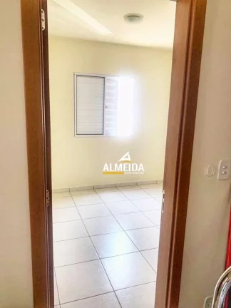 Imagem Apartamento com 2 dormitórios à venda, 60 m² por R$ 220.000,00 - Chácara Lusa - Rio Claro/SP