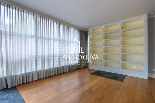 Imagem Condomínio Planalto - Apartamento tipo para venda em Cerqueira César com 3 quartos, sendo 2 suítes, 240m²