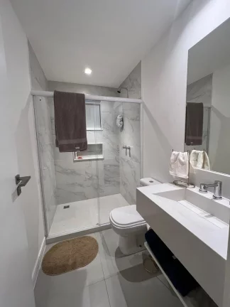 Imagem Casa com 4 Quartos para Alugar, 350 m² em Barra Da Tijuca - Rio De Janeiro