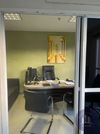 Imagem Sala mobiliada com 85m² para aluguel por R$ 11.9000,00 - Alphaville/SP