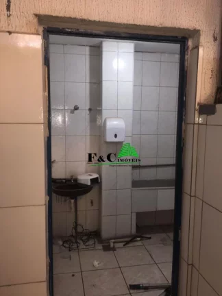 Imagem Salão Comercial para Locação em Limeira, Vila Queiroz, 1 dormitório, 3 banheiros