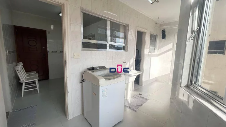 Imagem Apartamento com 2 dormitórios à venda, 101 m² por R$ 700.000 - Ponta da Praia - Santos/SP