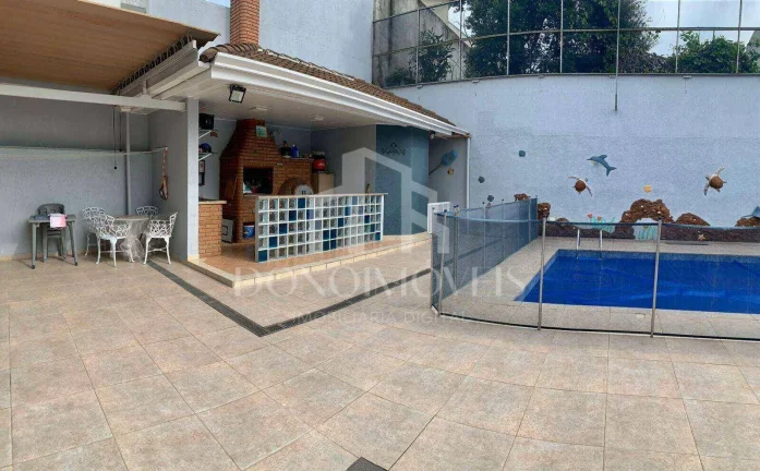 Imagem Casa alto padrão 318m² | 4 suítes | Piscina aquecida | 7 vagas | Swiss Park