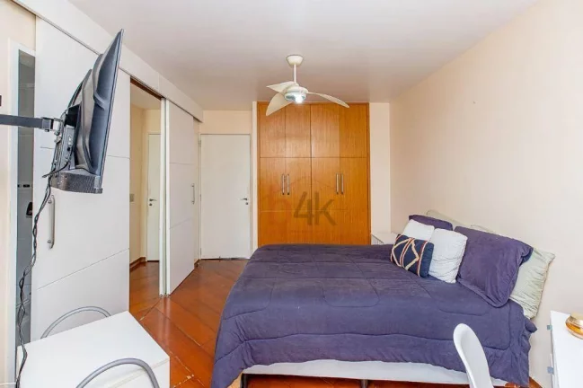 Imagem Cobertura no Brooklin: 278m² com Piscina Privativa e Quadra de Tênis