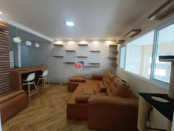 Imagem Sobrado à venda 2 Quartos, 2 Suites, 3 Vagas, Fundação, São Caetano do Sul - SP
