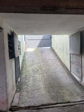 Imagem Casa com 1 dormitório para alugar, 35 m² por R$ 1.042,00/mês - Cidade São Jorge - Santo André/SP