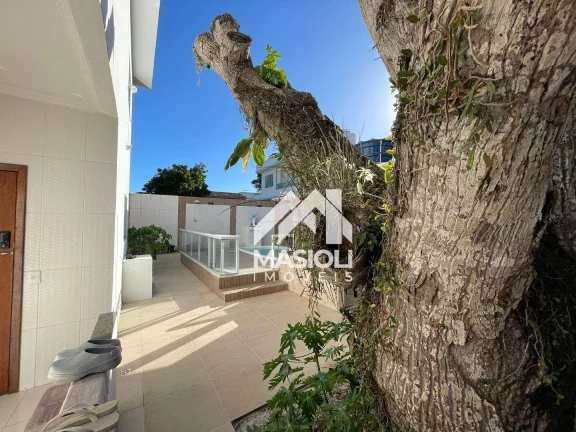 Imagem Casa com 3 dormitórios à venda, 300 m² por R$ 1.180.000,00 - Ponta da Fruta - Vila Velha/ES