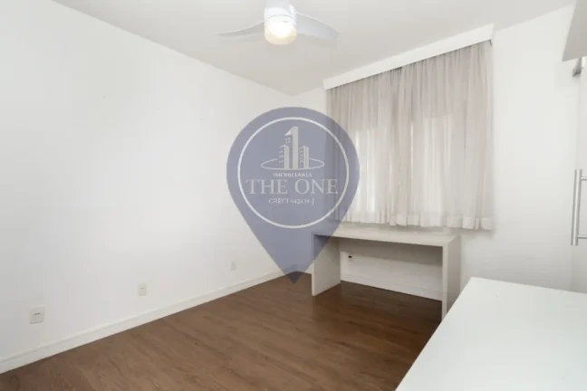 Imagem Apartamento à venda em Pinheiros, São Paulo-SP: 3 quartos, 1 suíte, 2 salas, 1 banheiro, 1 vaga de garagem, 105 m².