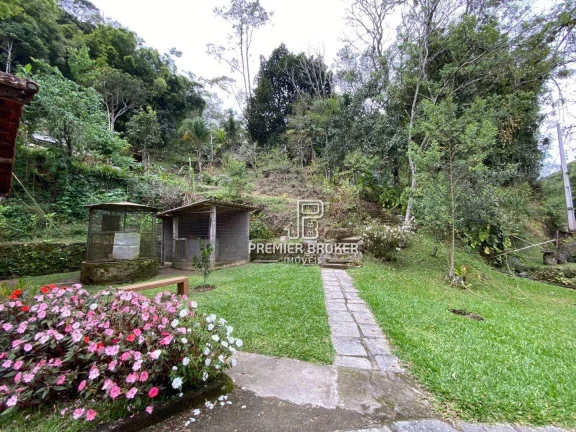 Imagem Casa à venda, 150 m² por R$ 650.000,00 - Albuquerque - Teresópolis/RJ