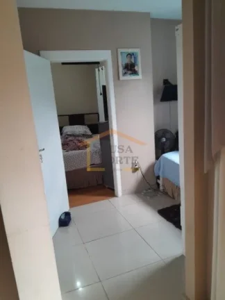 Imagem Apto 2 dormitórios, sala 2 ambientes, sacada, cozinha com armários, área de serviço, sem vaga. 4...