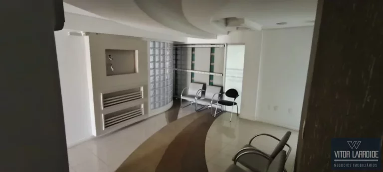 Imagem Sala Comercial 102m² no Interclínicas em Tubarão