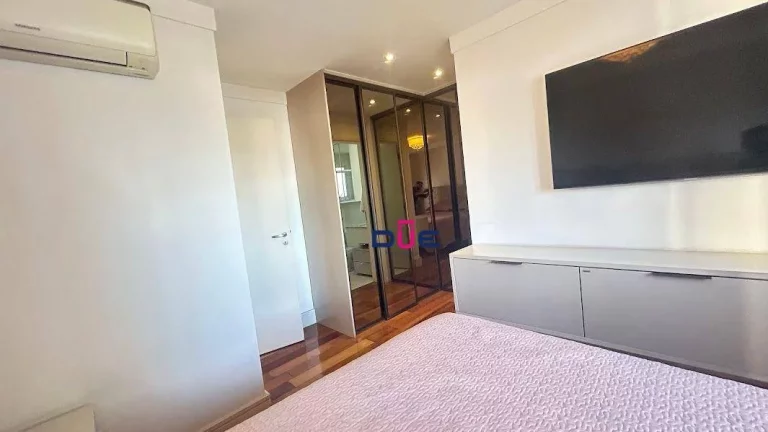 Imagem Apartamento com 3 dormitórios à venda, 111 m² por R$ 1.100.000 - Ponta da Praia - Santos/SP