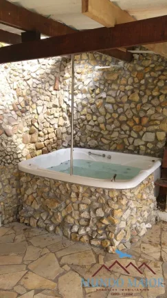 Imagem Chácara para Venda em Suzano, 8 dormitórios, 1 suíte, 5 banheiro -Casemiro