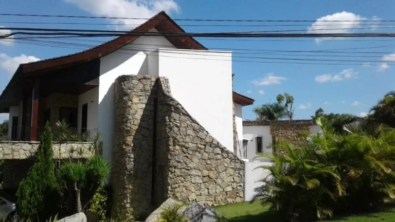 Imagem Casa no Res. Alpha 6 - 508m²