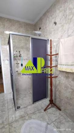 Imagem CASA ASSOBRADADA/120M²/02 SALAS/04 DORMITÓRIOS/02 WC/SEM VAGA