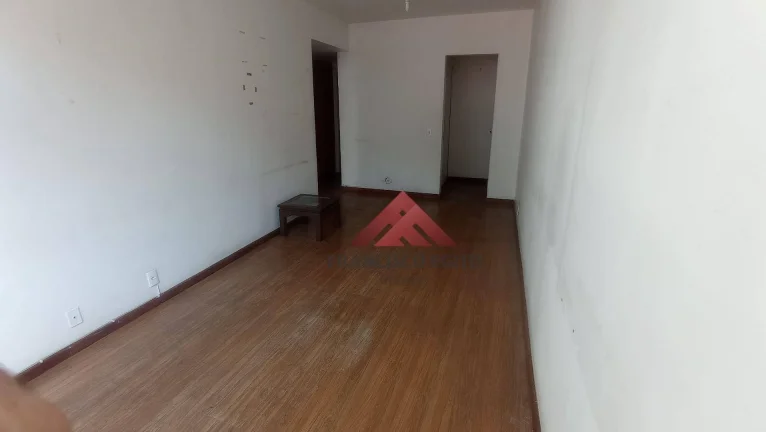 Imagem Apartamento com 2 dormitórios à venda, 66 m² por R$ 340.000,00 - Santa Rosa - Niterói/RJ