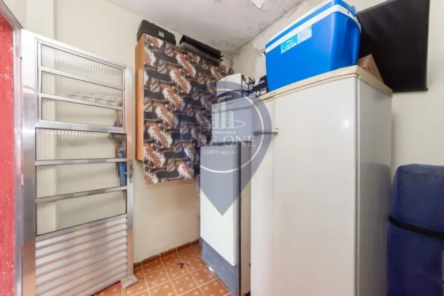 Imagem Casa à venda em São Paulo-SP, bairro Jardim Pinheiros: 3 quartos, 1 suíte, 2 salas, 3 banheiros, 2 vagas, 124m². Confira!