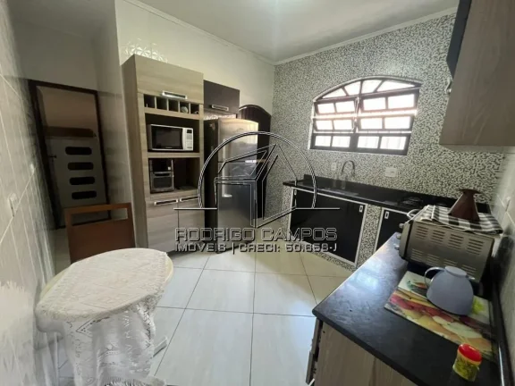 Imagem Espaçosa Casa Geminada 2 Quartos em Vila Assunção - Praia Grande