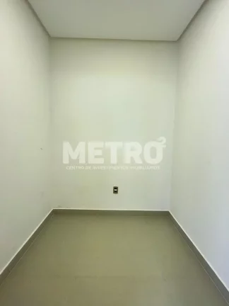 Imagem Casa à venda no Cond. Prime 3 suítes, uma com closet, PETROLINA - PE