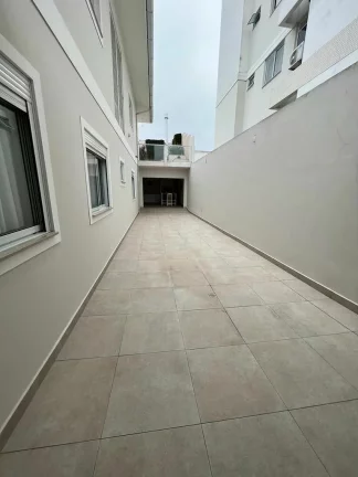 Imagem Casa 3 Dormitórios(2 S), 240,89m2 - Barreiros - São José/SC