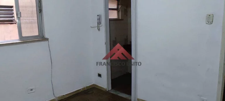 Imagem Kitnet com 1 dormitório à venda, 22 m² por R$ 115.000,00 - Centro - Niterói/RJ
