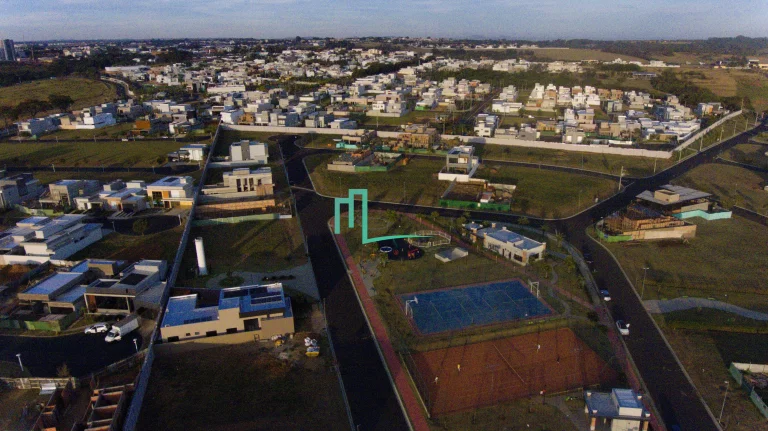 EXCELENTE LOTE Á VENDA NO CONDOMINIO VILLA DI CAPRI