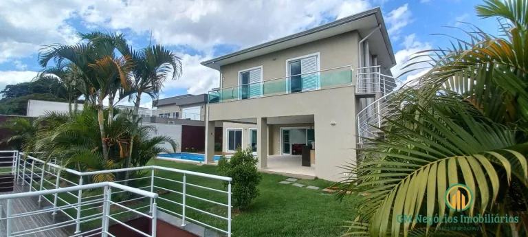 Imagem Maravilhosa moderna clean, com 3 suítes, a master com 2 closets, piscinas,