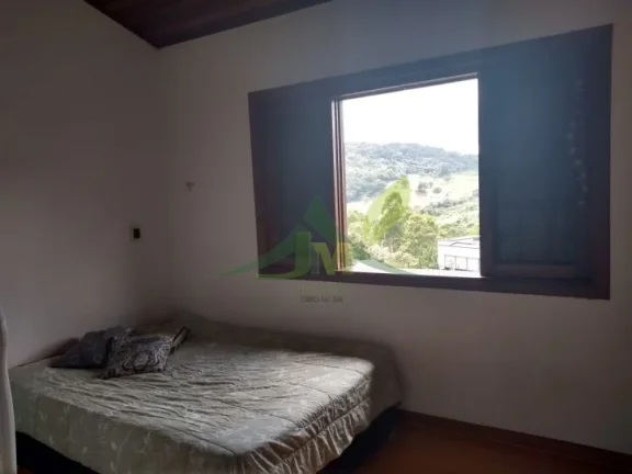Imagem Seu Refúgio de Luxo no Condomínio Flamboyant em Atibaia!
