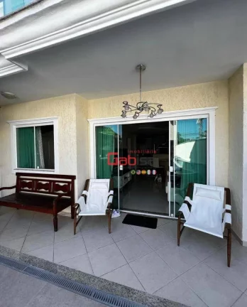 Imagem Casa com 5 dormitórios à venda, 200 m² por R$ 1.500.000,00 - Portinho - Cabo Frio/RJ
