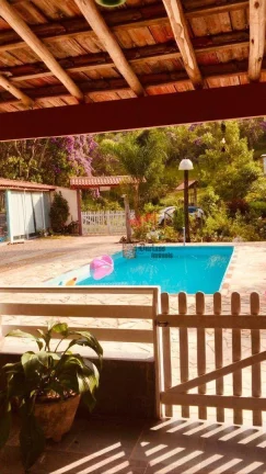 Imagem Chácara com 3 dormitórios à venda, 2000 m² por R$ 650.000 - Zona Rural - Nazaré Paulista/SP