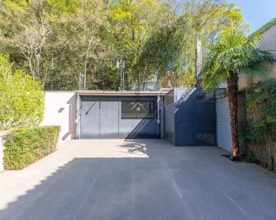 Imagem CAMPO BELO SOBRADO ALTO PADRÃO RECÉM-REFORMADO 425,00 M 4 SUÍTES DUPLEX COPA COZINHA LAREIRA PORCELANATO ÁREA GOURMET PISCINA 4 VAGAS RUA TRAQUILA