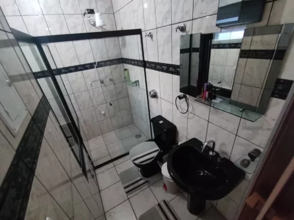 Imagem Sobrado com 4 dormitórios à venda, 296 m² por R$ 875.000,00 - Vila Paiva - Suzano/SP