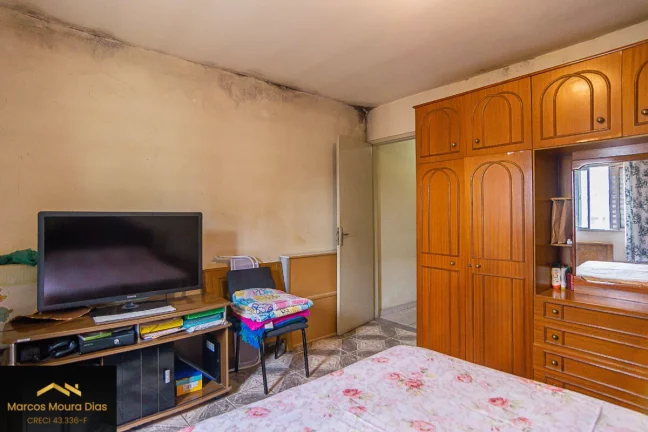 Imagem Casa Sobrado na Vila Dalva com 4 Dormitórios e 2 Vagas de Garagem, Oportunidade