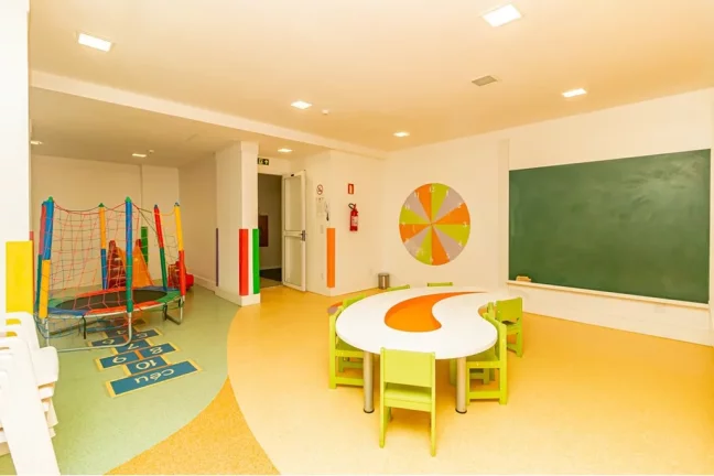 Imagem PDA 675 Apto 612491036-39 - Apartamento à venda no bairro Passo da Areia - Porto Alegre/RS