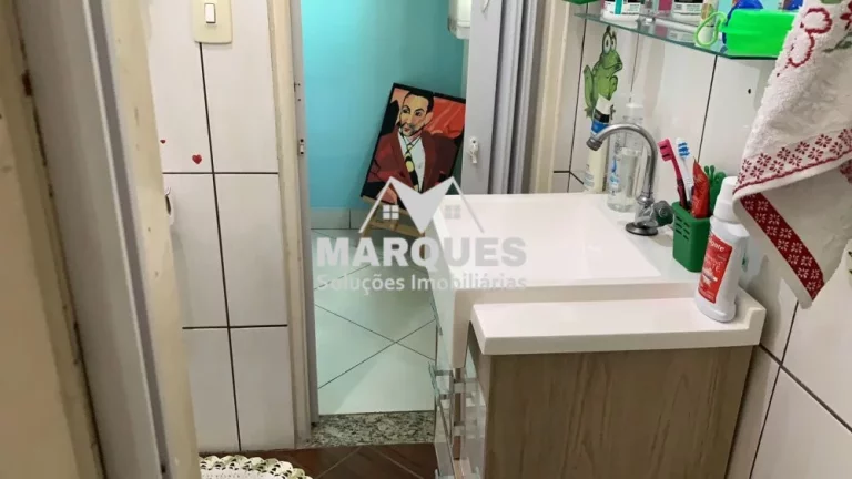 Imagem Casa 3 dorms, c/ 1 salão Comercial 35m2 na frente