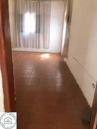 Imagem Imóvel localizado no centro de Perus / Jardim do Russo / a 10 minutos da estação perus.