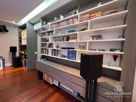 Imagem Casa à venda, 632 m² por R$ 4.499.900,00 - Quebra Frascos - Teresópolis/RJ