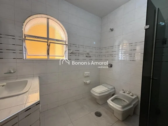 Imagem Apartamento à venda no Cambuí, em localização privilegiada ao lado do Centro de Convivência. Co...