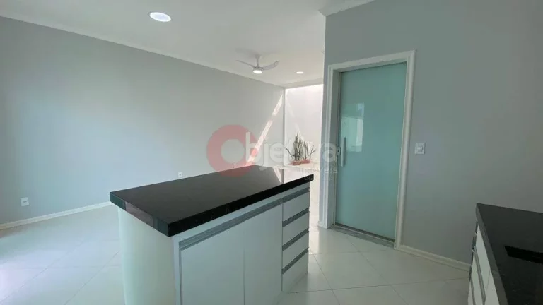 Imagem Casa térrea independente, 3 quartos, Vila do Peró - Cabo Frio - Rj