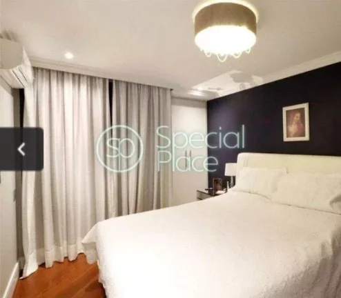 Imagem Apartamento com 200m², 04dormitórios, 04 suítes, 06 banheiros, 03 vagas de garagem. Prédio com l...