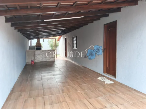 Imagem Casa à venda em Rio Verde-GO, Conjunto Morada do Sol: 3 quartos, 1 suíte, 1 sala, 3 vagas, 154,17m² de área. Confira!