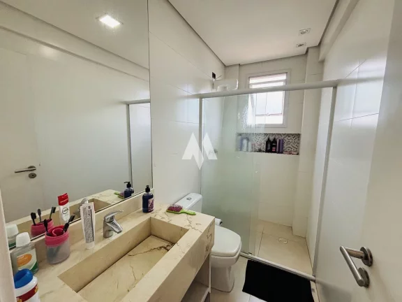 Imagem Apartamento Cobertura Duplex com 3 dormitórios e 2 vagas demarcadas - Marapé / Santos