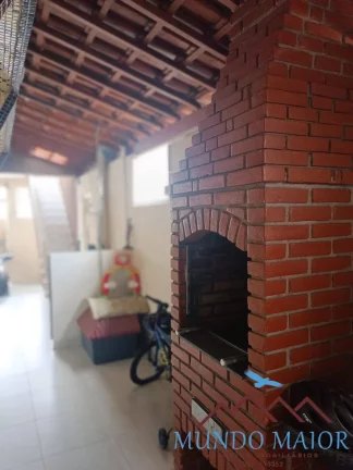 Imagem Mora 1, Aluga Outra! Sobrado Ideal para Duas Famílias ou Renda Extra !!!