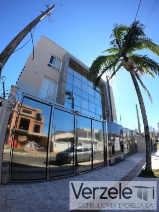 Imagem Casa / Sobrado para Venda em Balneário Camboriú / SC no bairro Centro