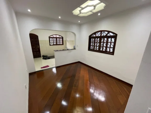 Imagem sobrado Maravilhoso com3 dormitórios 1 Suíte e 2 Vagas de Garagens